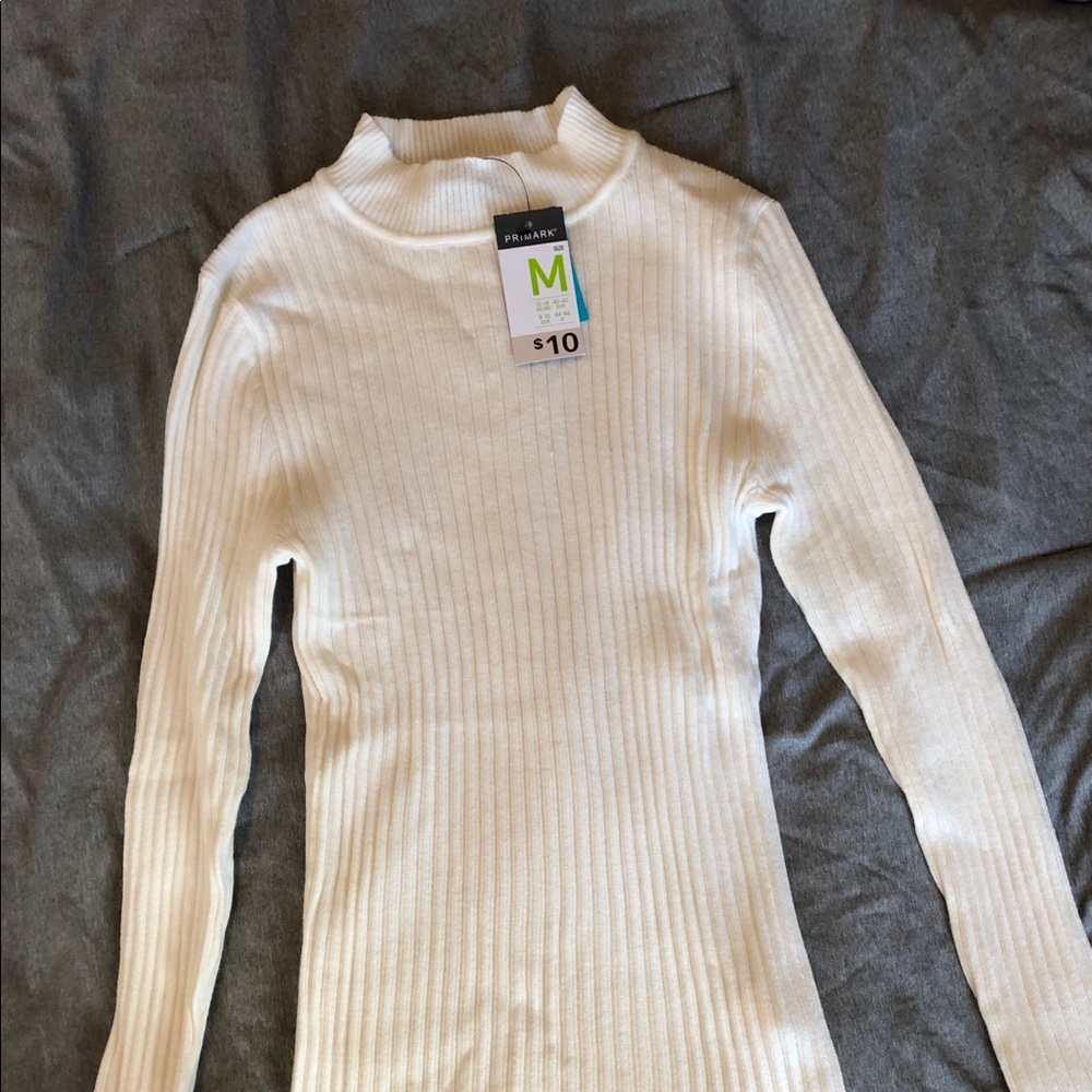 White long sleeve mock turtleneck